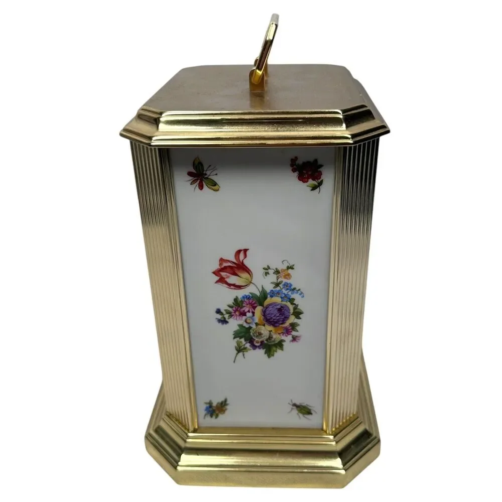 Vintage Bulova Floral Anniversary Mantle Carriage Clock Quartz‎ B 2093 Gold Tone
